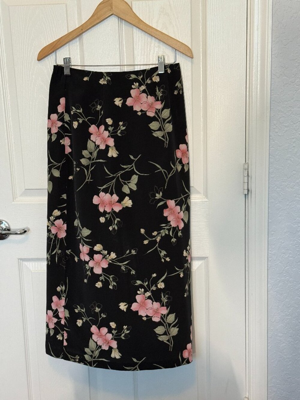 Vintage Style Black Floral Midi Skirt